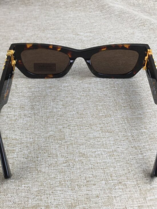 NWT Miu Glimpse sunglasses main image 4